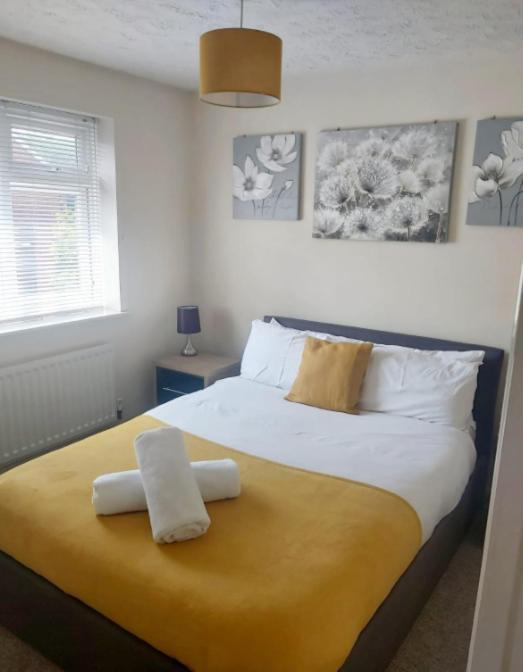 Ashford Holiday Home Smithy Drive Sleeps 5 Free Wifi And Vehicle Parking Kingsnorth Dış mekan fotoğraf