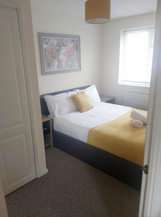 Ashford Holiday Home Smithy Drive Sleeps 5 Free Wifi And Vehicle Parking Kingsnorth Dış mekan fotoğraf